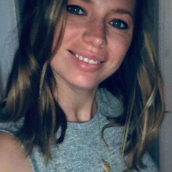 Meet your Posher, Jennyrose - Picture 1 of 1